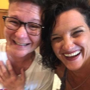 Meet your Posher, Shell